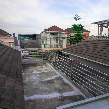 Villa El Nino 5 Bedroom Dengan Rooftop Mountain View Batu  Extérieur photo